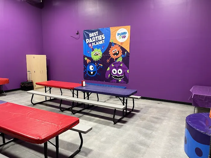 Pump It Up Overland Park Kids Birthdays and More Picture 5