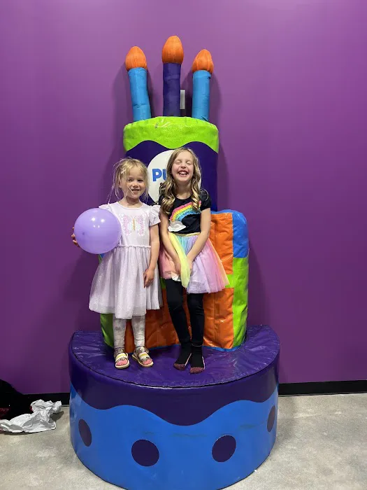 Pump It Up Overland Park Kids Birthdays and More Picture 8