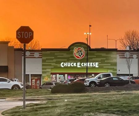Chuck E. Cheese