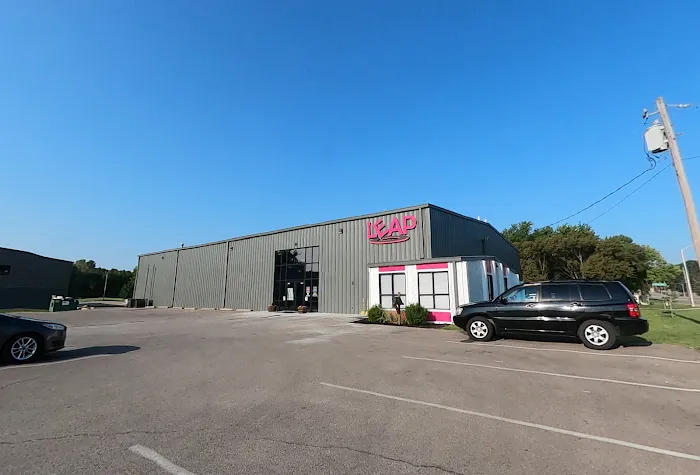 Leap Trampoline Park Picture 3