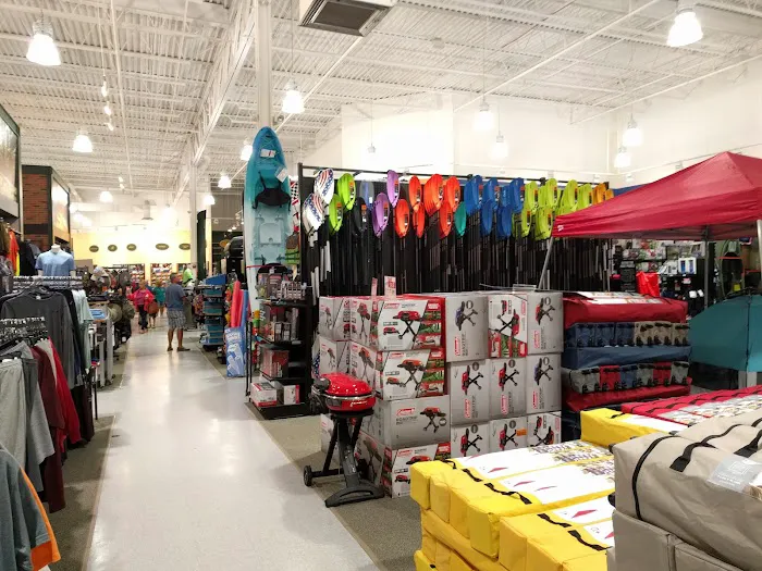 DICK'S Sporting Goods Picture 10