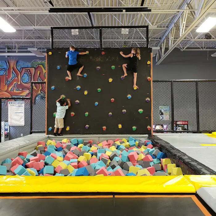 Xplozone Trampoline Park Picture 7