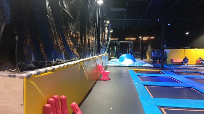 Xplozone Trampoline Park Picture 6