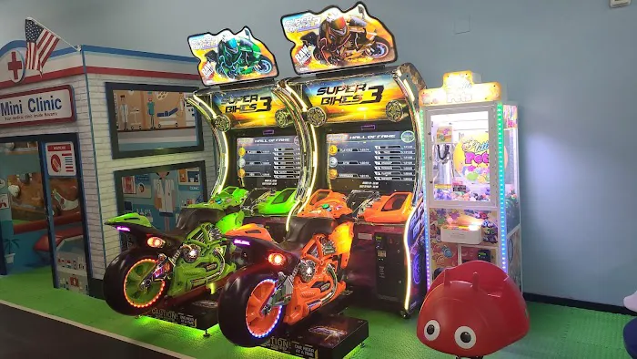 Wally Wombats | Indoor Playground & Events Center - Rainbow Picture 6