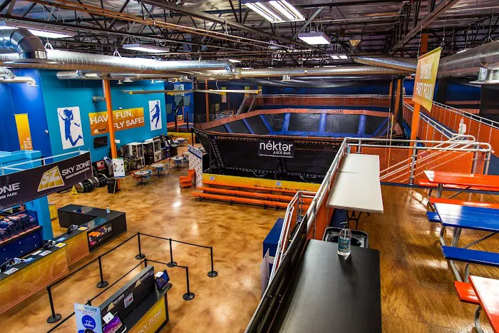 Sky Zone Trampoline Park Picture 3