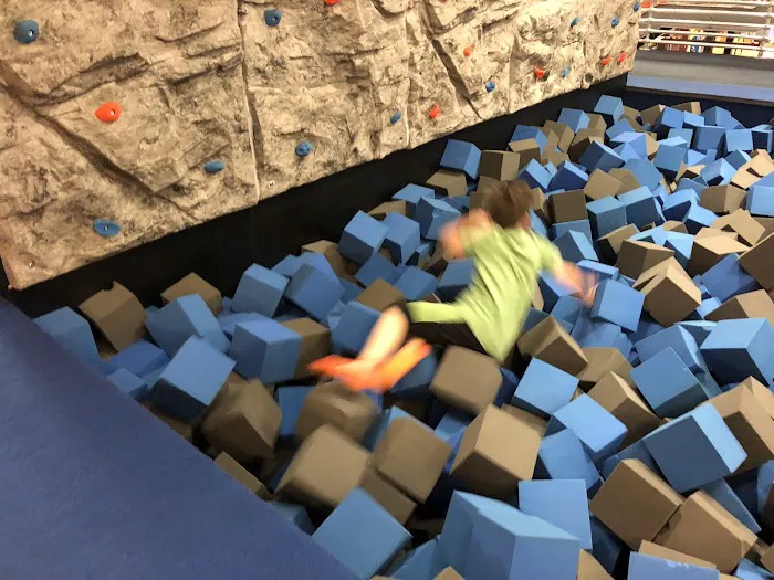 Sky Zone Trampoline Park Picture 6