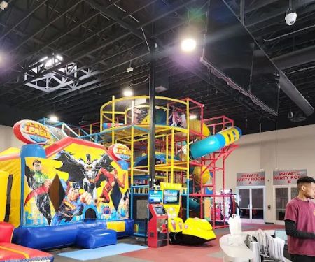 Bouncy World Indoor Mega Playland & Cafe