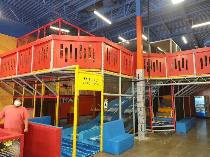 UPTOWN JUNGLE FUN PARK | Henderson, NV Picture 8