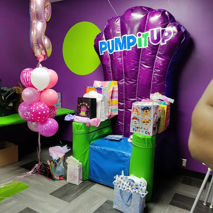 Pump It Up Kirkland Kids Birthdays and More Picture 5