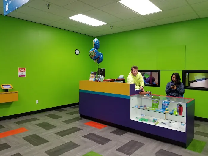 Pump It Up Kirkland Kids Birthdays and More Picture 6