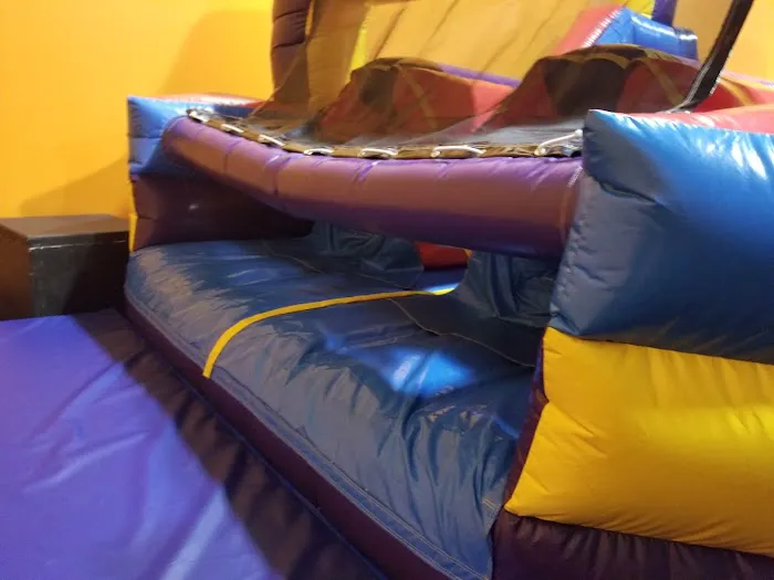 Pump It Up Kirkland Kids Birthdays and More Picture 10