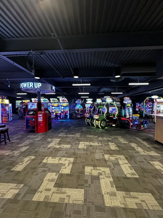 Arena Sports Issaquah Picture 8