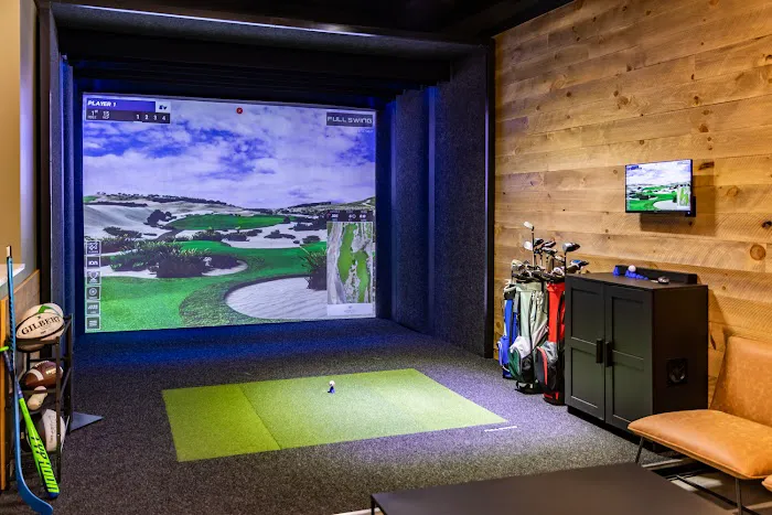 Arena Sports Issaquah Picture 9