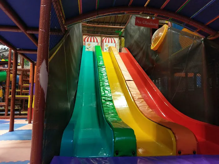 Elevated Sportz Trampoline Park & Event Center Picture 6