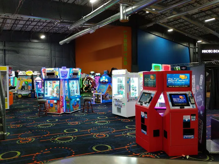 Arena Sports Mill Creek Picture 9