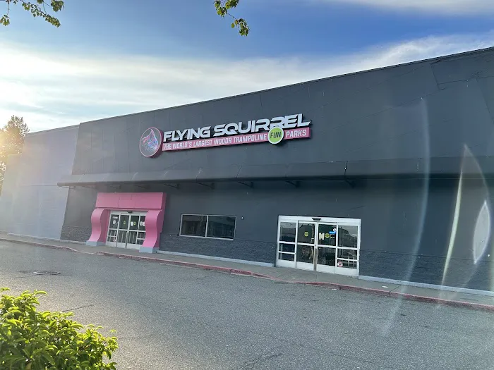 Flying Squirrel Trampoline Park Picture 8