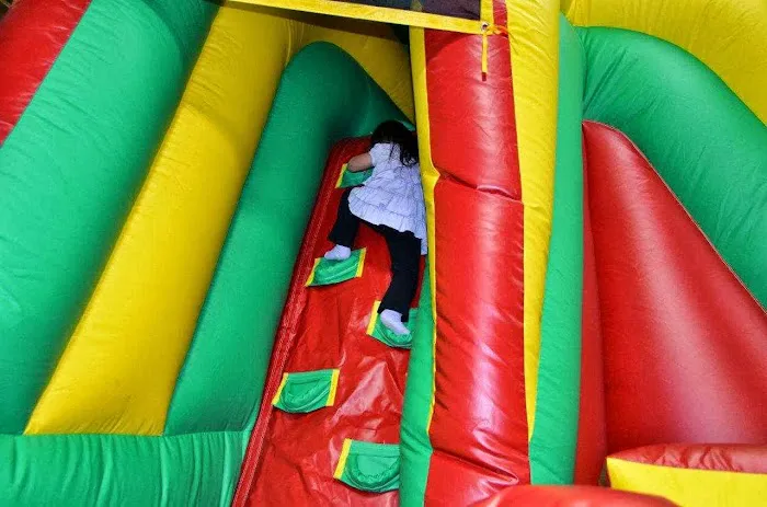 Jump, Rattle & Roll Picture 3