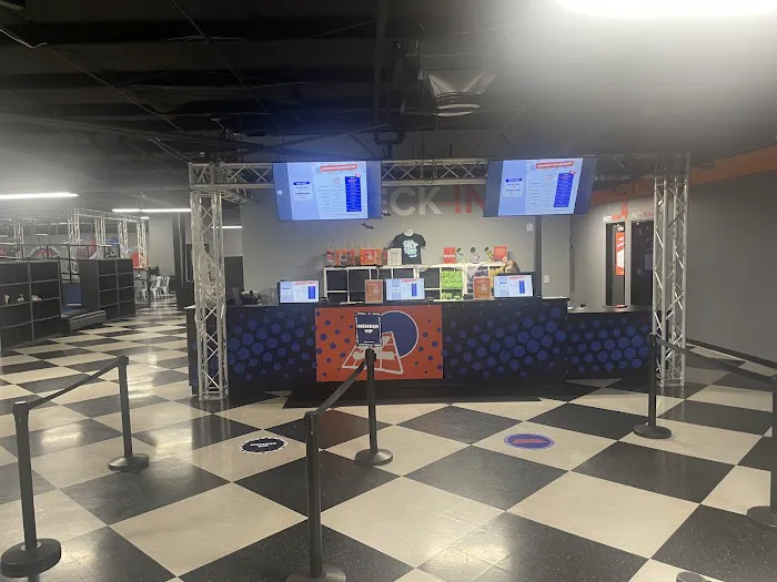 Sky Zone Trampoline Park Picture 8