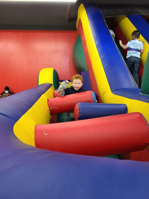 Super Jump Party Zone Picture 1