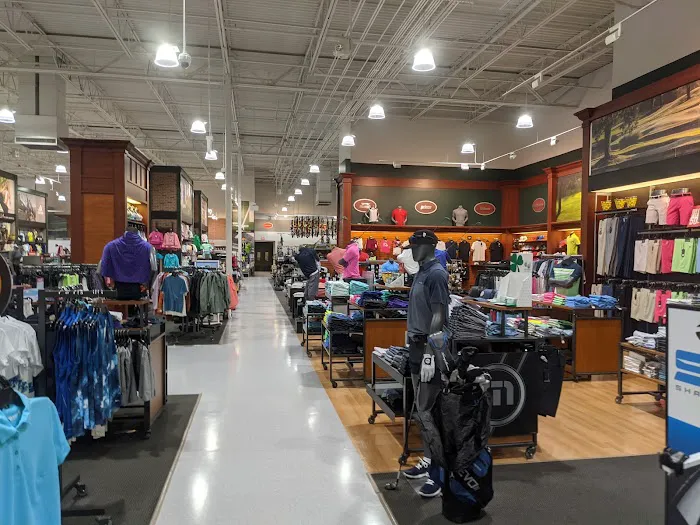 DICK'S Sporting Goods Picture 4