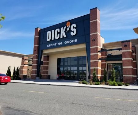DICK'S Sporting Goods