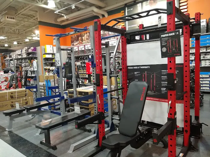 DICK'S Sporting Goods Picture 8