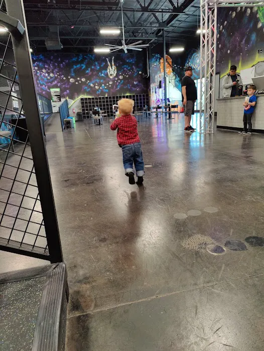 Elevate Trampoline Park Picture 6