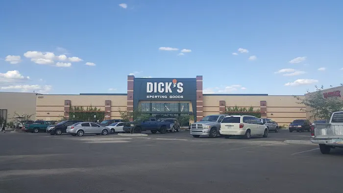DICK'S Sporting Goods Picture 10