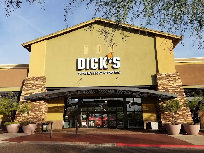 DICK'S Sporting Goods Picture 10