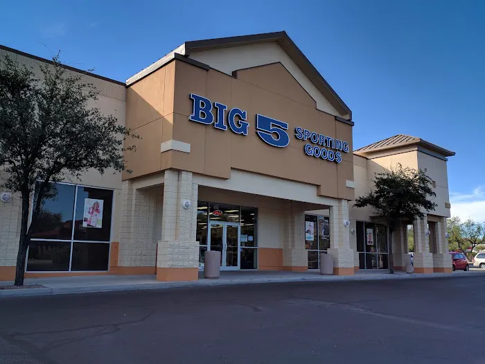 Big 5 Sporting Goods Picture 1