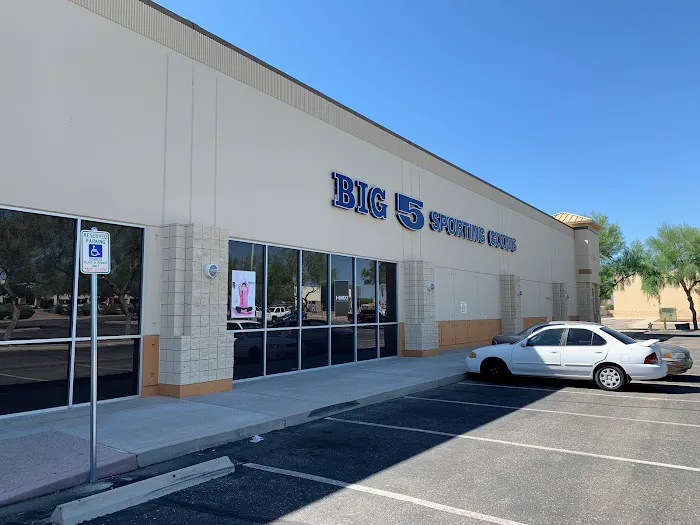 Big 5 Sporting Goods Picture 4
