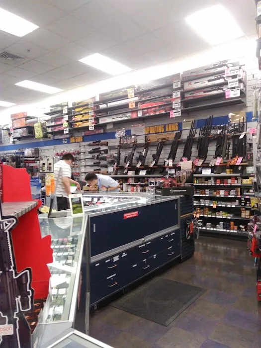 Big 5 Sporting Goods Picture 4