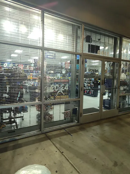 Big 5 Sporting Goods Picture 9