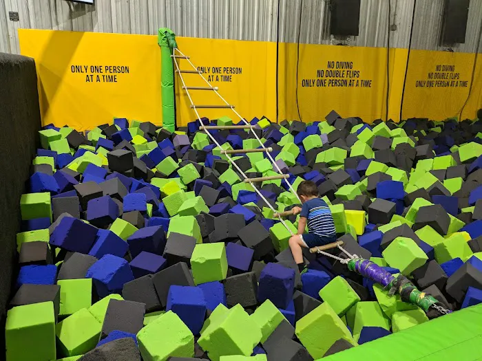 Get Air Trampoline Park Picture 3