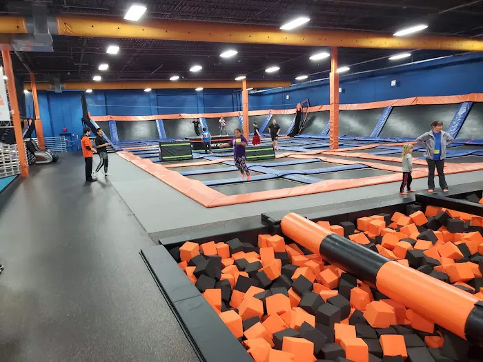 Sky Zone Trampoline Park Picture 5