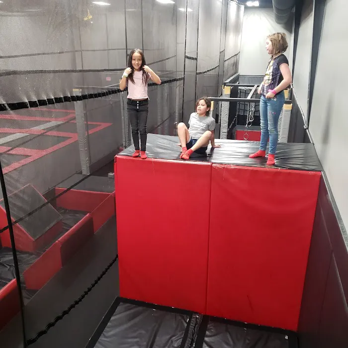 Drop Zone Family Fun Center Picture 4