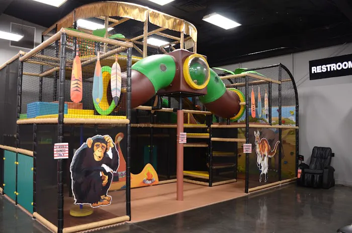 Drop Zone Family Fun Center Picture 9