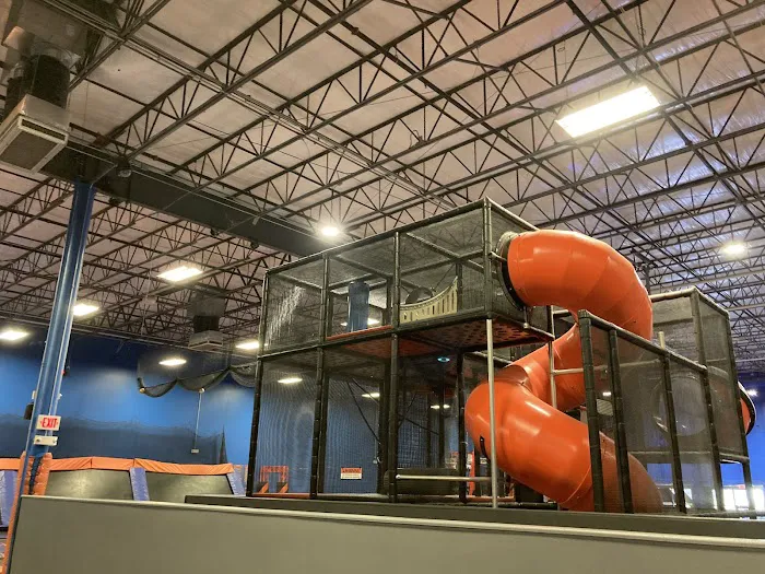 Sky Zone Trampoline Park Picture 2
