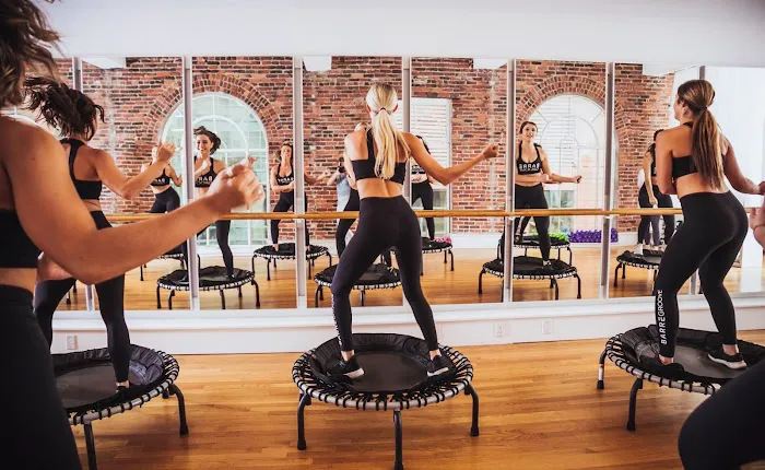 Barre Groove Picture 1