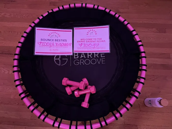 Barre Groove Picture 5