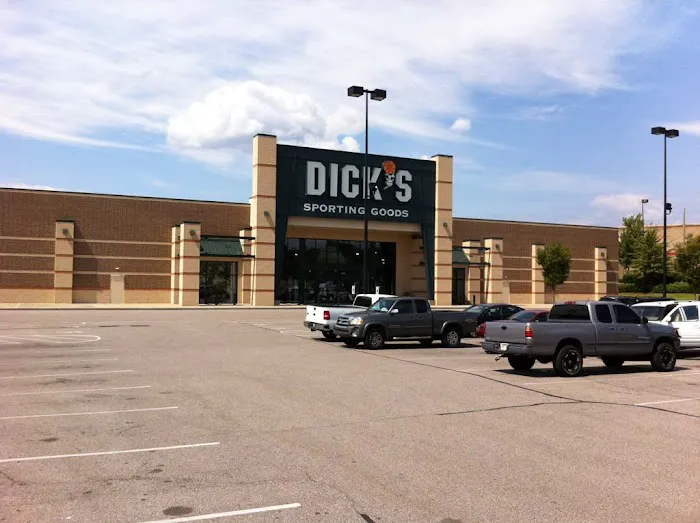 DICK'S Sporting Goods Picture 10