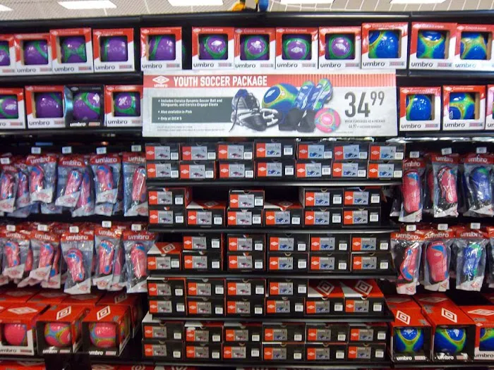 DICK'S Sporting Goods Picture 5
