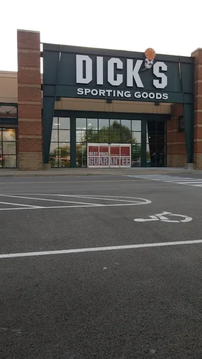 DICK'S Sporting Goods Picture 6