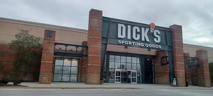 DICK'S Sporting Goods Picture 7