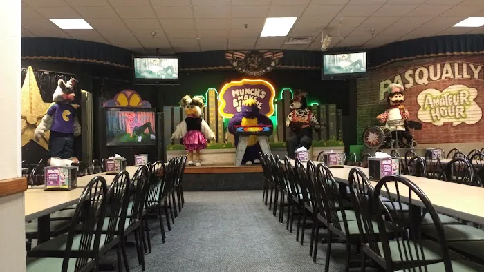 Chuck E. Cheese Picture 4