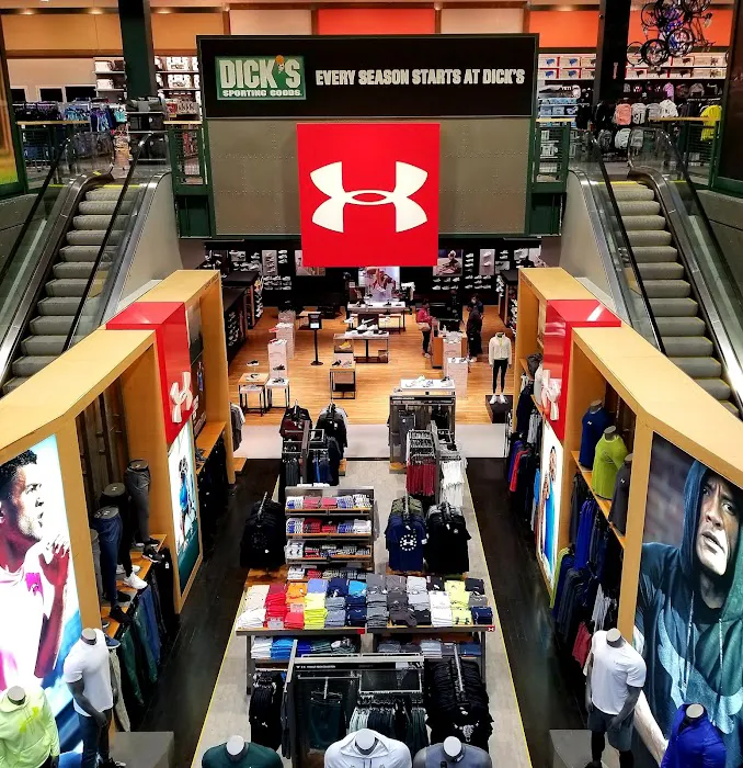 DICK'S Sporting Goods Picture 7