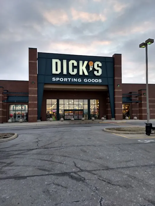 DICK'S Sporting Goods Picture 10
