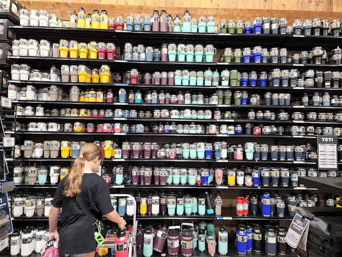 DICK'S Sporting Goods Picture 8