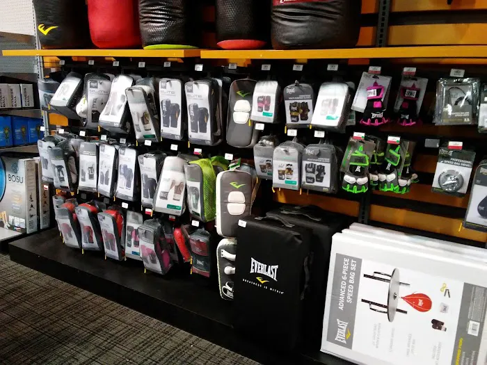 Academy Sports + Outdoors Picture 4