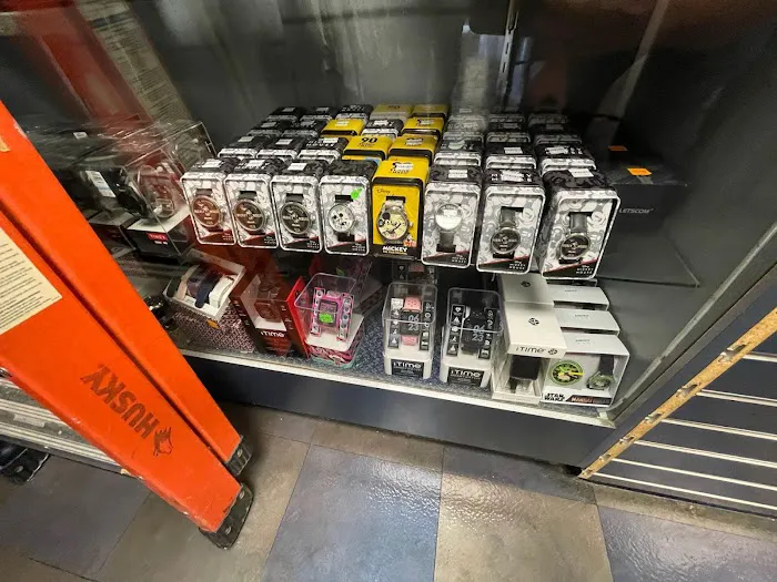 Big 5 Sporting Goods Picture 2